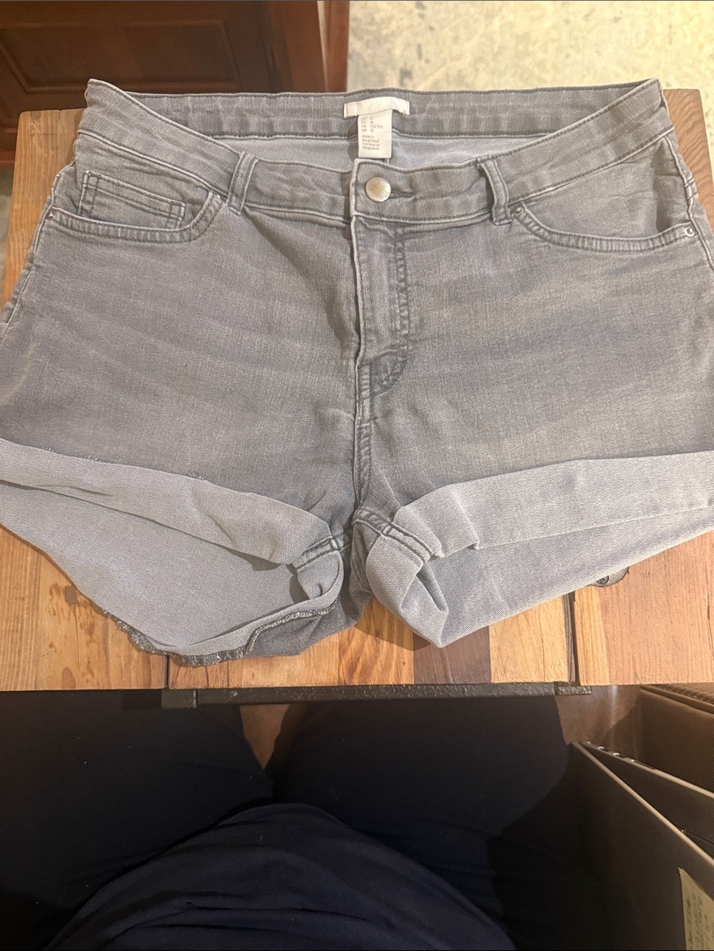 H&M Gray Rolled-Hem Denim Shorts